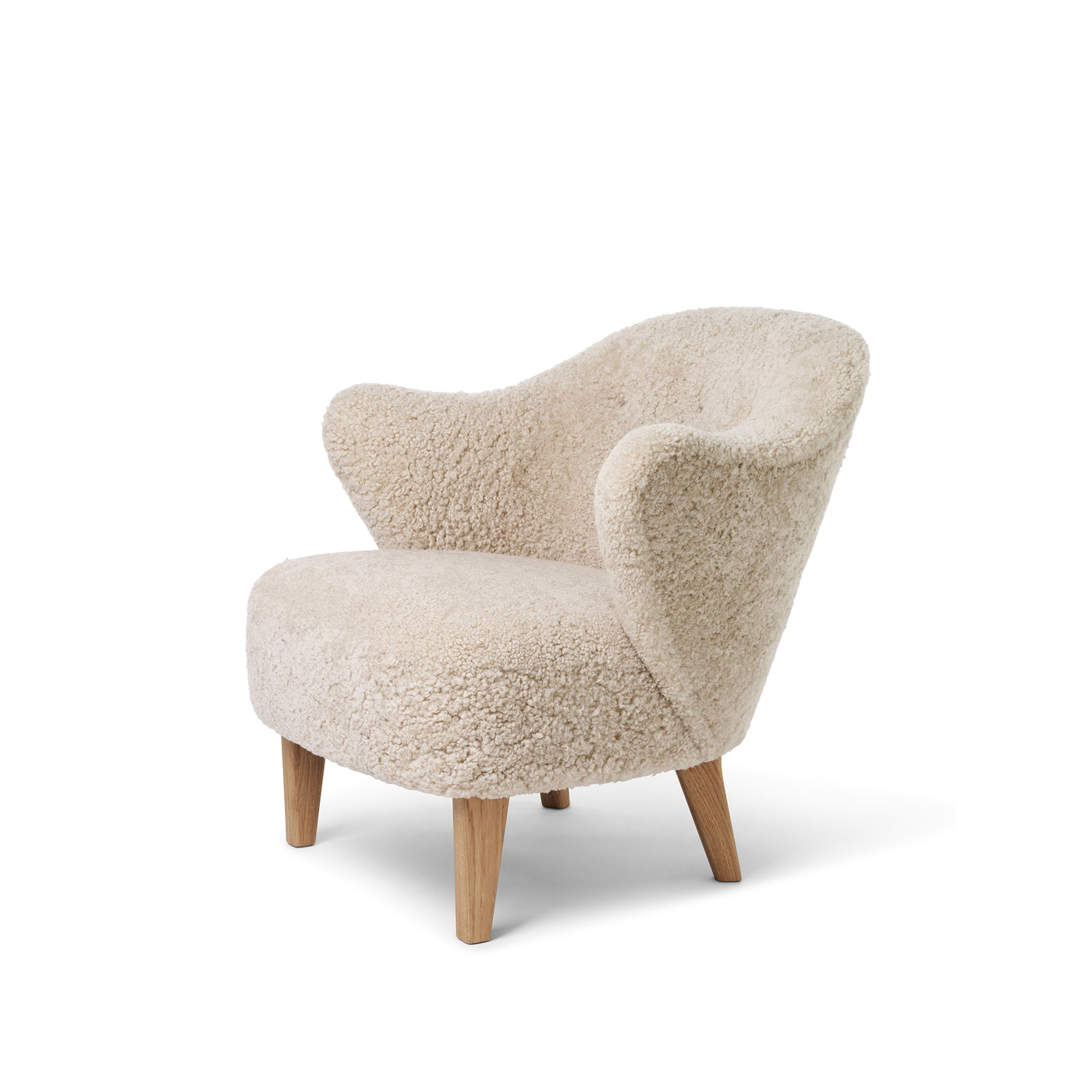 Ingeborg Lounge Chair Sheepskin