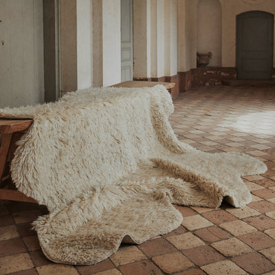 N0.09 wool rug