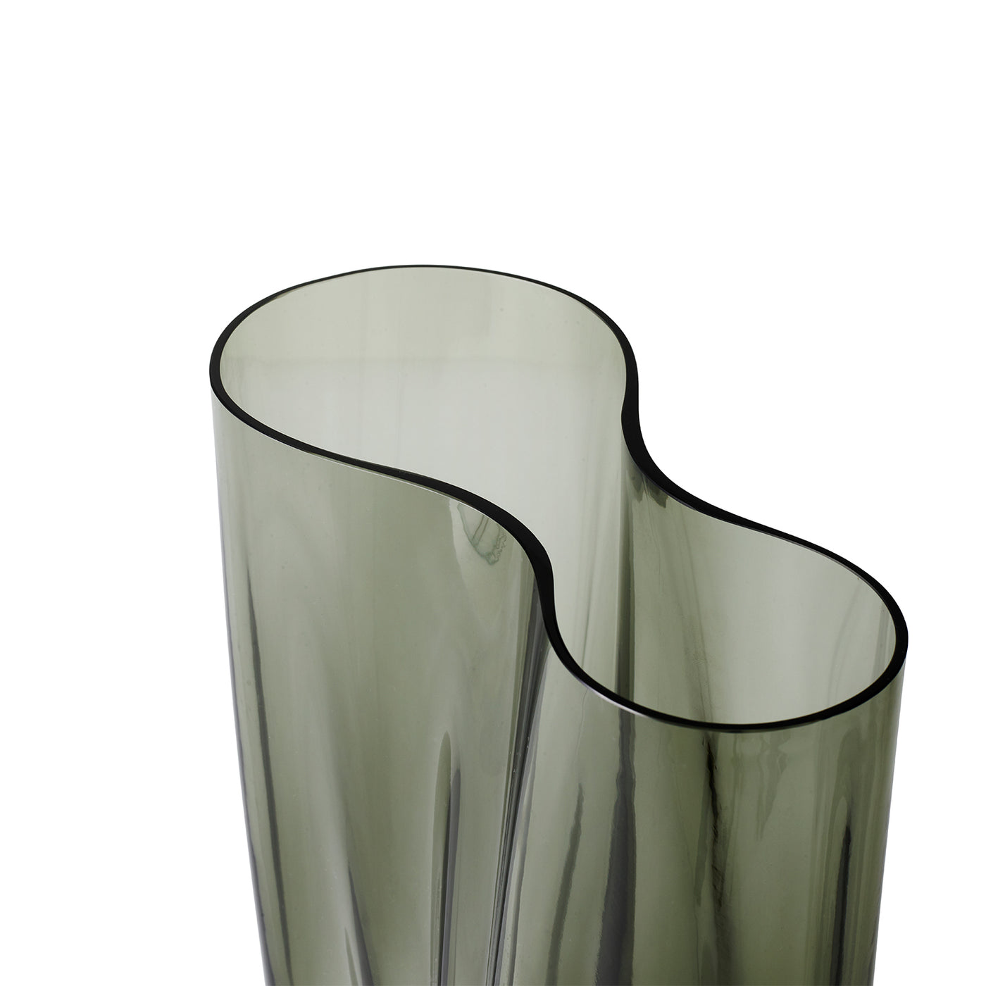 AER glass vase